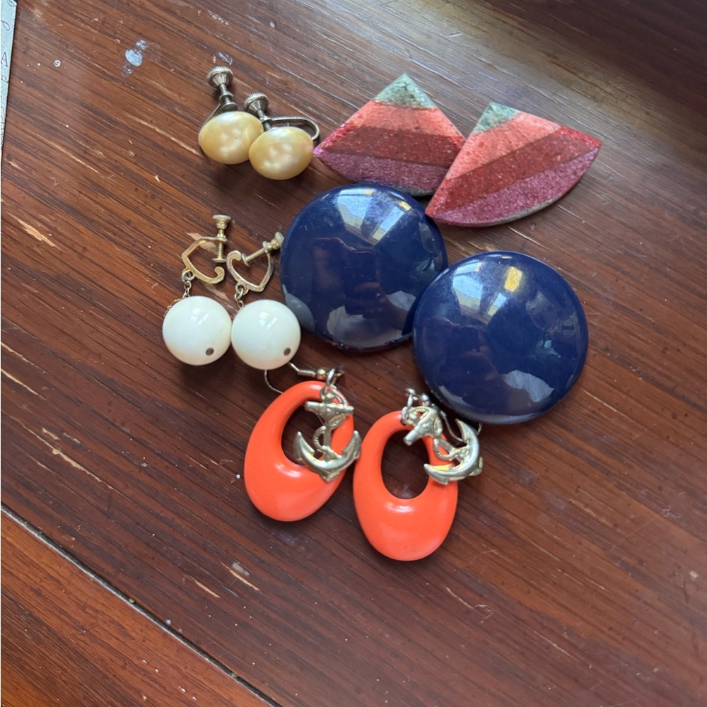 Vintage 6 piece Lot Costume Jewelry Earrings